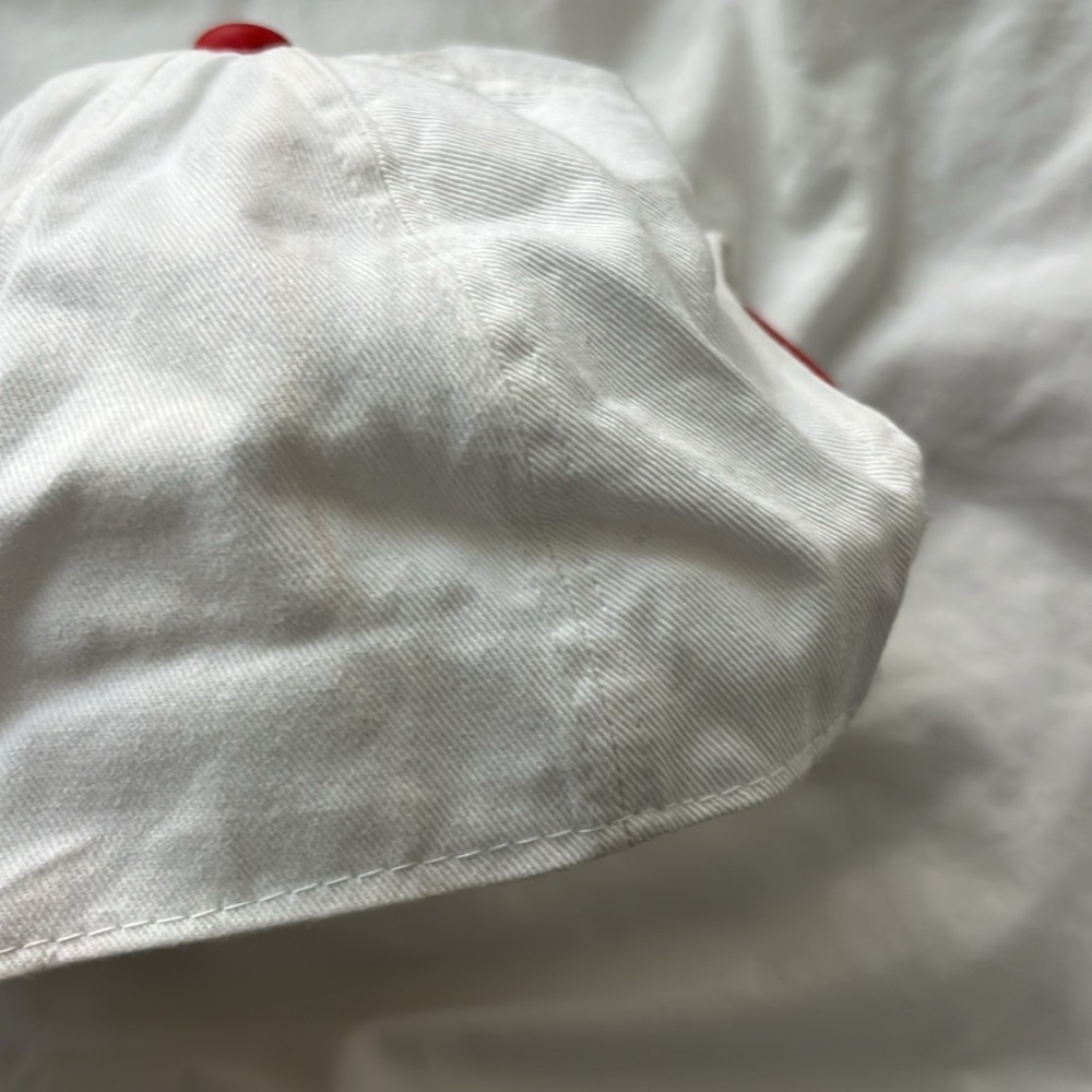 Vintage Baseball Hat - Türkiye Embroidered Cap - Red and White - Picture 2 of 5